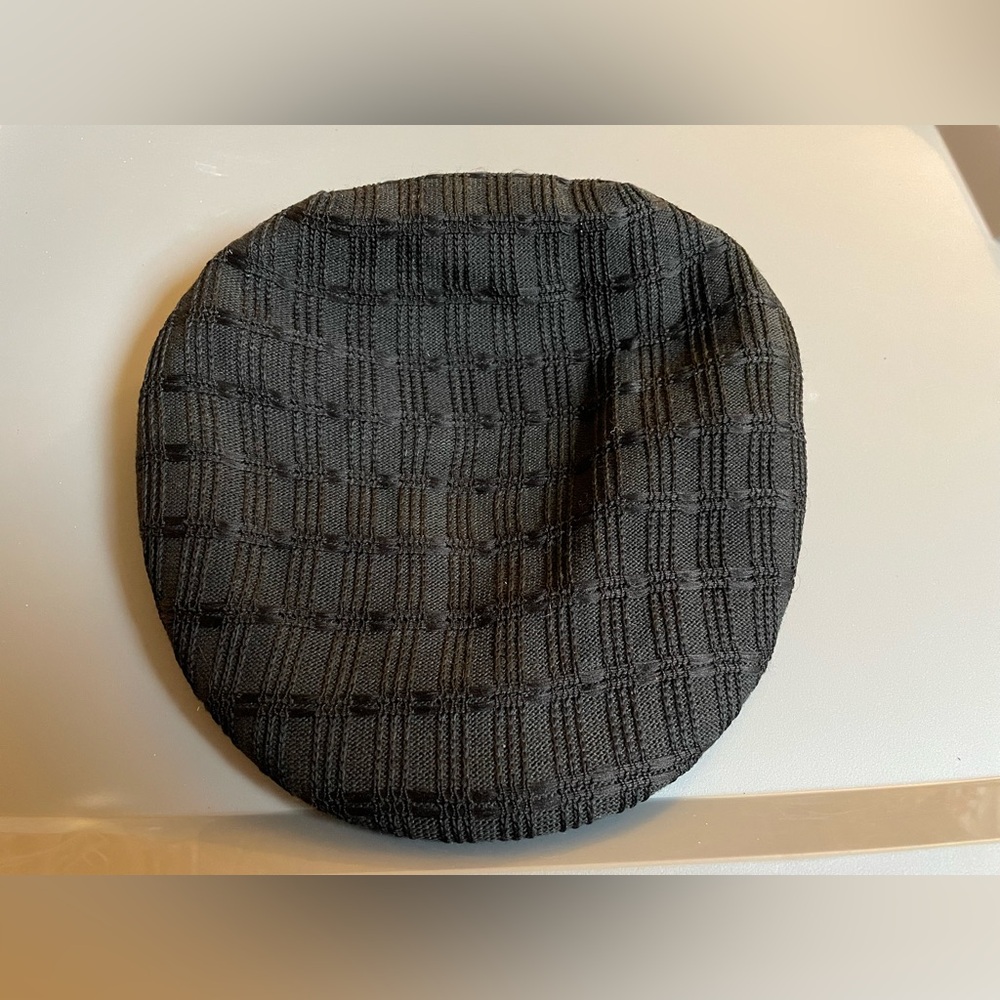 Sean John Black Open Weave Flatcap L/XL Black Cabbie Newsboy Hat Driving